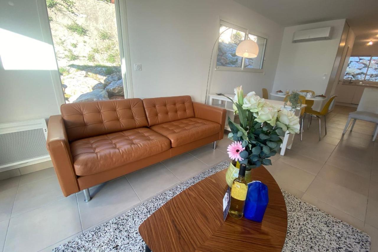 Roche Blanche - Terrasse Et Parking Daire Nîmes Dış mekan fotoğraf